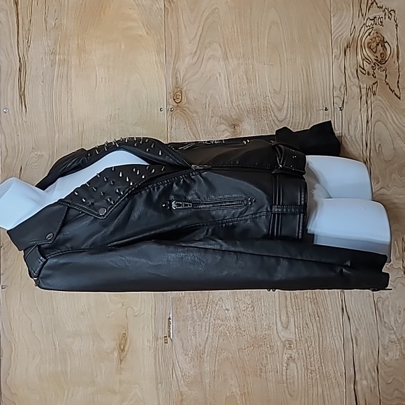 NWOT Blank NYC Love and Leave Faux Leather Moto Jacket Sz S - Picture 4 of 8